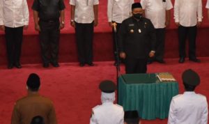 Tingkatkan Motivasi Kerja, Bupati Tapsel Lantik 69 Pejabat Baru