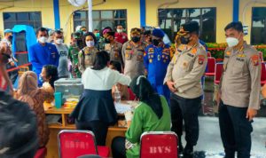 Polda Sumut Gelar Vaksinasi Merdeka Maritim di Belawan