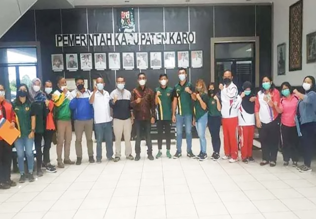 Wakil Bupati Karo Lepas Atlet Asal Karo Menuju PON Papua