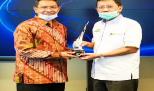 PTPN Holding Raih Excellence Award 2021 Kategori Mature in Technology Capability