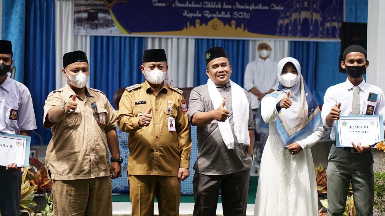 Plt Walikota Peringati Maulid Nabi di SMK Negeri 5 Tanjungbalai