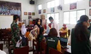 Kodim 0204/DS Kawal Servak Covid-19 Dosis II Pelajar di Perbaungan