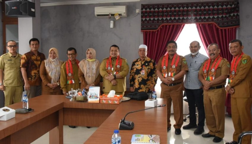 Bupati Tapsel Terima Kunker Pemkab Aceh Tenggara