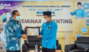 Walkot Psp Buka Acara Seminar Parenting Ke-17, Ini Harapan Ketua Yayasan Bina Ul Ummah