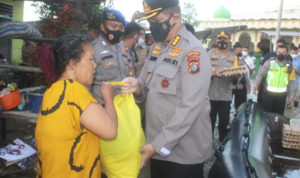 Irwasda Polda Sumut Salurkan Bantuan Warga Korban Banjir Sergai