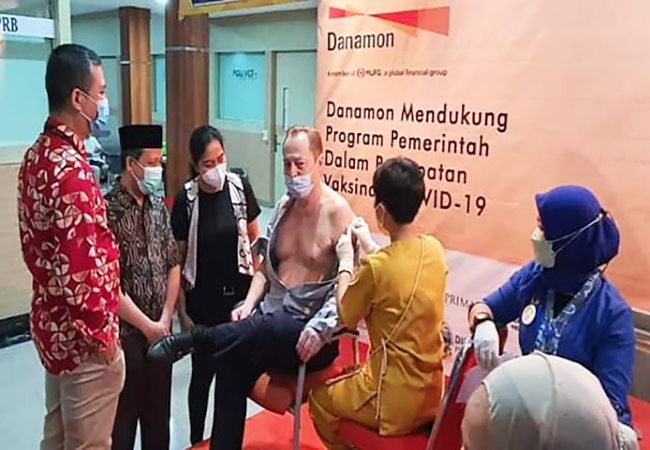 Wakil Ketua DPRD Medan Pantau Vaksinasi Massal di RSU Royal Prima
