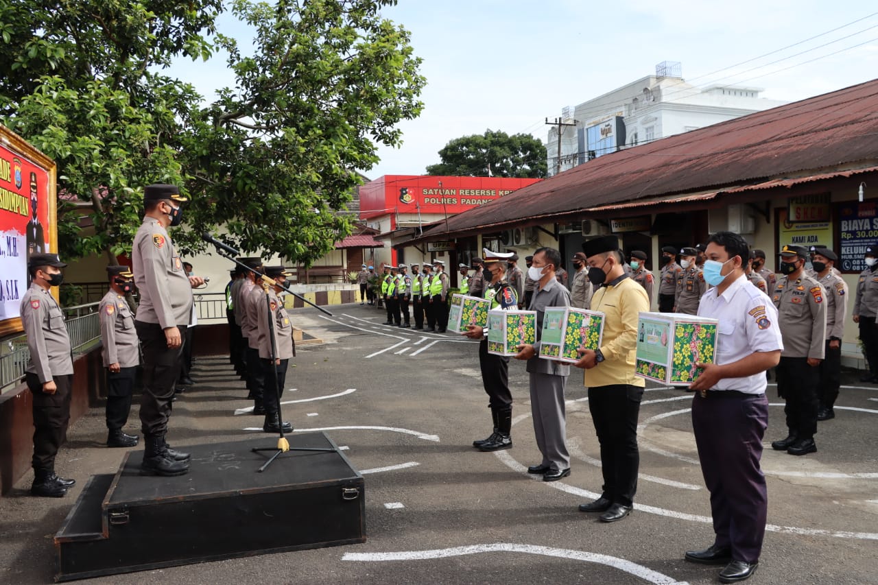 Usai Berikan Bingkisan, Sikap Tegas Kapolres Jelang PAM Idul Fitri