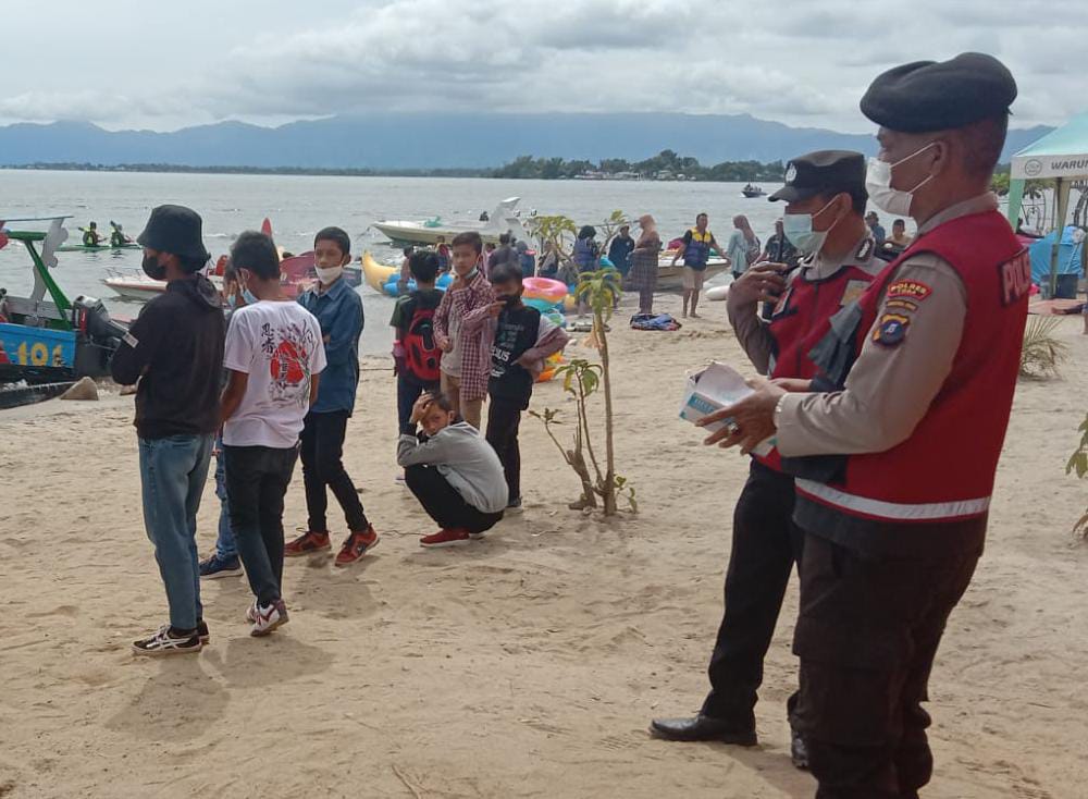 Polres Toba Gencarkan Operasi Yustisi Libur Lebaran ke Tempat Wisata