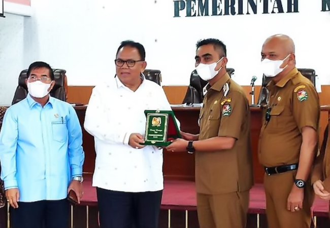 Wakil Bupati Karo Sambut Kunker DPRD Sumut