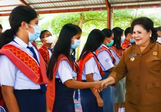 Bupati Karo Hadiri Panen Organik dan Launching Posyandu Remaja