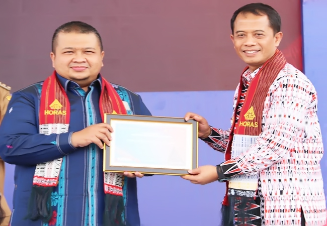 Pemkab Tapsel Raih Penghargaan Digital Initiative Award BI