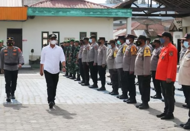 Wakil Bupati Karo Laksanakan Apel Kesiapan Penanggulangan Bencana Kebakaran Hutan dan Lahan