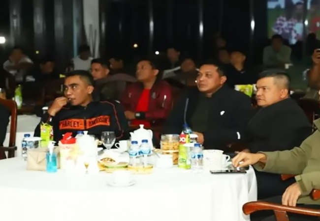 Wakil Bupati Karo Nobar Semarak Piala Dunia 2022 Bersama Pangdam I/BB