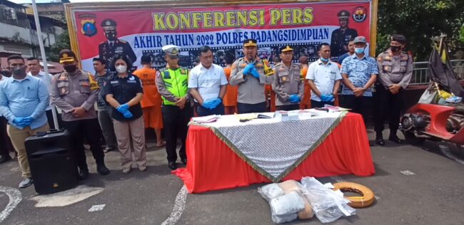 Konferensi Pers Akhir Tahun 2022, Polres Sidempuan Tuntaskan 398 Kasus Kejahatan