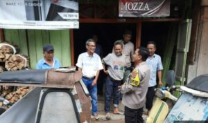 Waka Polres Sidempuan Giat Jum'at Curhat Keluhan Pengemudi Betor