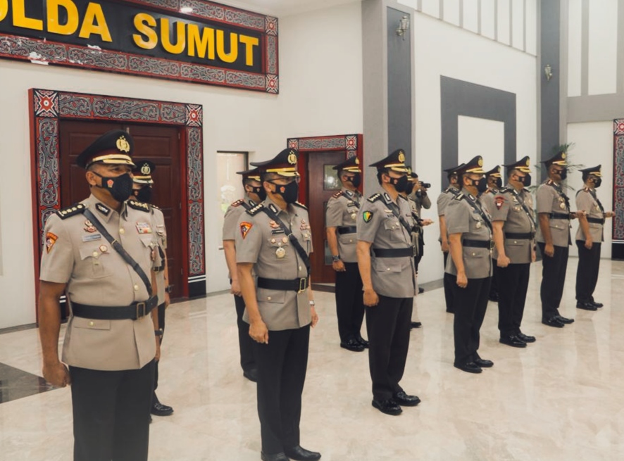 Sejumlah PJU Polda Sumut dan Kapolres Resmi Berganti