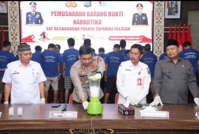 3 Bulan, Polres Tapsel Musnakan BB Ribuan Gram Sabu