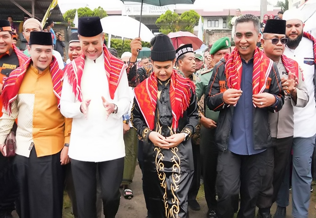 Theopilus Ginting Hadiri Tabligh Akbar Karo Bermunajat