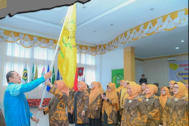 Wako Irsan Lantik Ketua Organisasi GOW Kota Padang Sidempuan