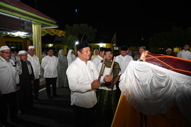 Jelang Idul Adha, Wali kota P.Sidimpuan Pukul Bedug Malam Takbiran