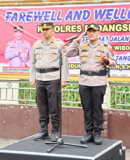 Upacara Welcome and Apel Farewell Parade Sertijab Kapolres P.sidimpuan