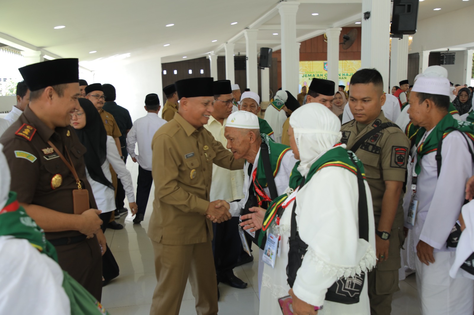 Bupati dan Forkopimda Asahan Lepas Jamaah Calon Haji Tahun 1444 H/2023 M Tahap ke-II