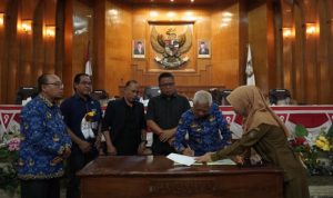 Bupati Asahan Sampaikan Pendapat Akhir Pada Rapat Paripurna DPRD