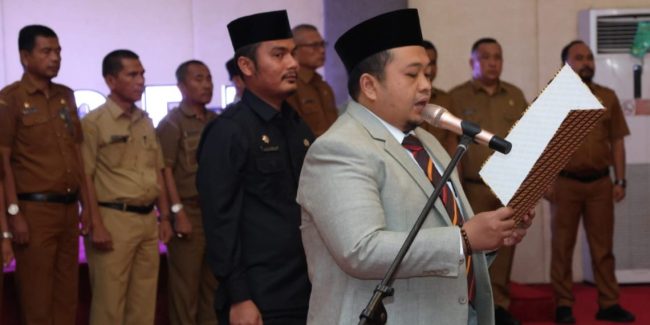 Bupati Dolly Lantik Sofyan Adil Jadi Sekda Tapsel