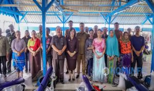 Pemkab Karo Serahkan Bantuan Kepada Korban Kebakaran di Desa Tiganderket