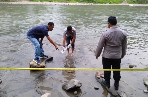 Temuan Mayat Wanita Lansia Mengapung di Sungai, Kapolsek: "Tidak Ada Kekerasan, Namun Ada Luka"