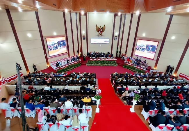 Rapat Paripurna DPRD Medan Dengarkan Pidato Kenegaraan Presiden RI