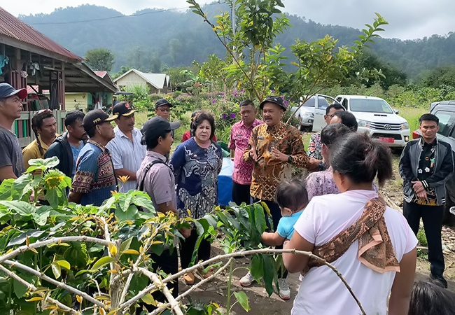 Dialog bersama Masyarakat Dusun Sumbaikan, Bupati Karo Minta Dukungan Proses Pembangunan Jalan