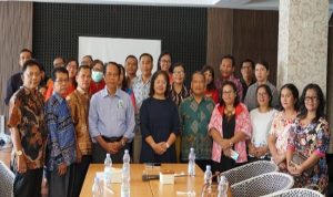 Majelis Gereja Tanjung Balai Doakan DR Badikenita Sitepu Jadi DPD RI 2024