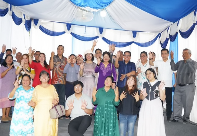 Dr.Badikenita Sitepu Open House, Dihadiri Ratusan Warga