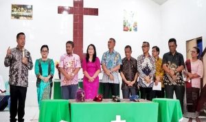 Ibadah Minggu di HKBP Jawa Maraja, Bupati Simalungun Ajak Jemaat Jangan Terpecah