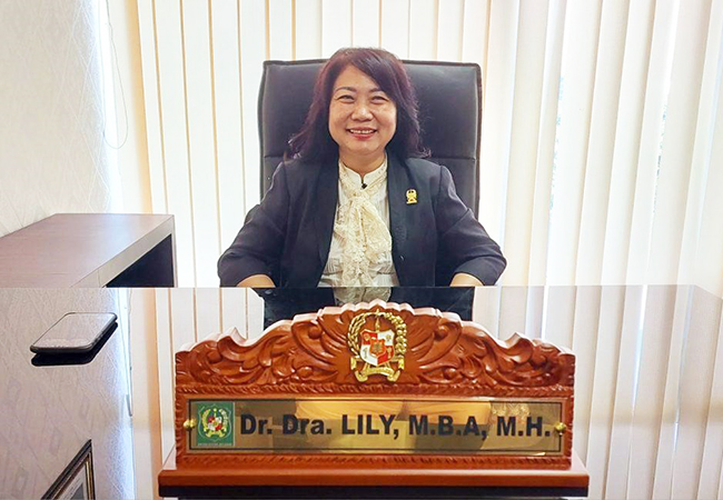 Resmi Dilantik DPRD Medan, Lily Sampaikan Terima Kasih