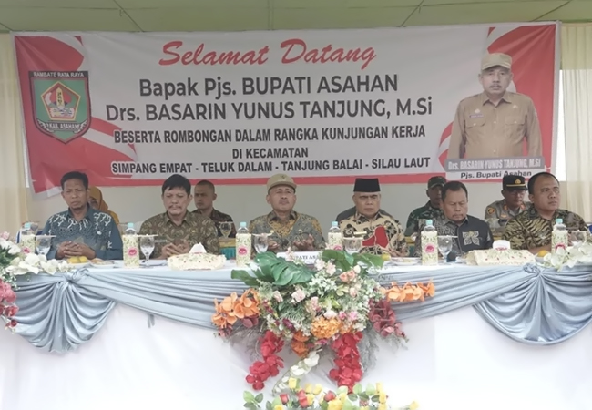 Pjs. Bupati Asahan Kumpulkan 4 Camat beserta Jajarannya