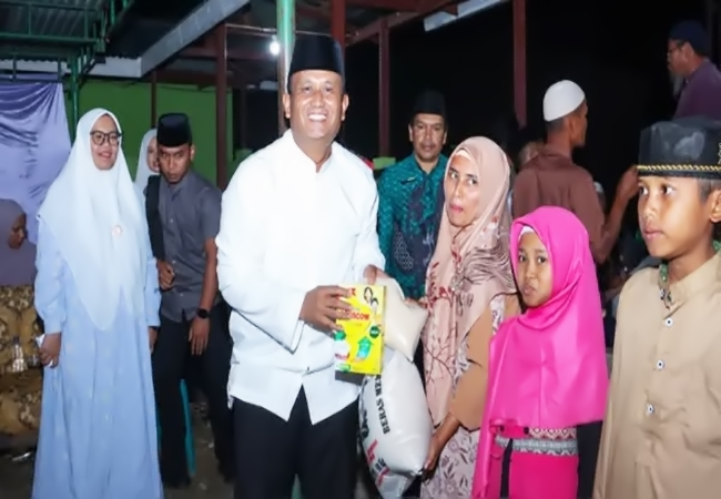 Safari Ramadhan Hari ke 17, Pemkab Dairi Berbagi Bersama Fakir Miskin dan Anak Yatim di Desa Sumbul