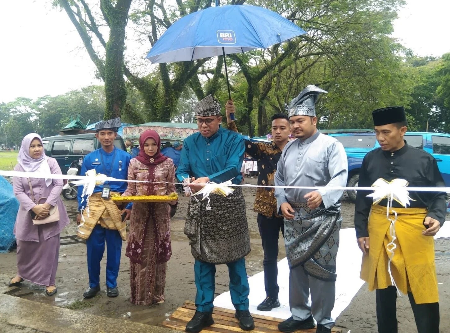 Pj. Bupati Langkat Resmikan Sentra Kuliner Stabat