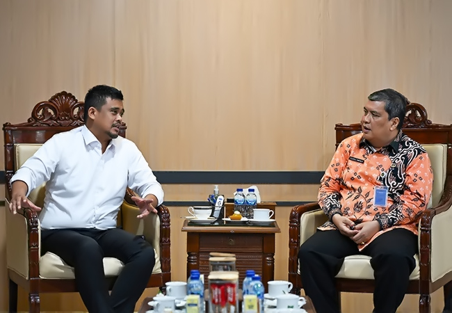 Bobby Nasution Usul Penerbangan Internasional ke Danau Toba, Dorong Bandara Silangit Jadi Pintu Wisata Dunia