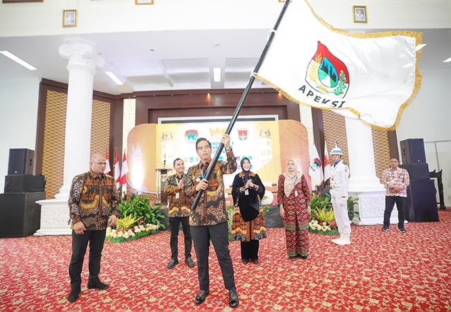 Wali Kota Medan Hadiri Muskomwil I APEKSI 2025