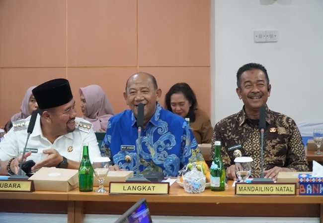 Bupati Langkat Hadiri RUPS Luar Biasa Bank Sumut 2025, Dukung Transformasi Kepemimpinan dan Kinerja