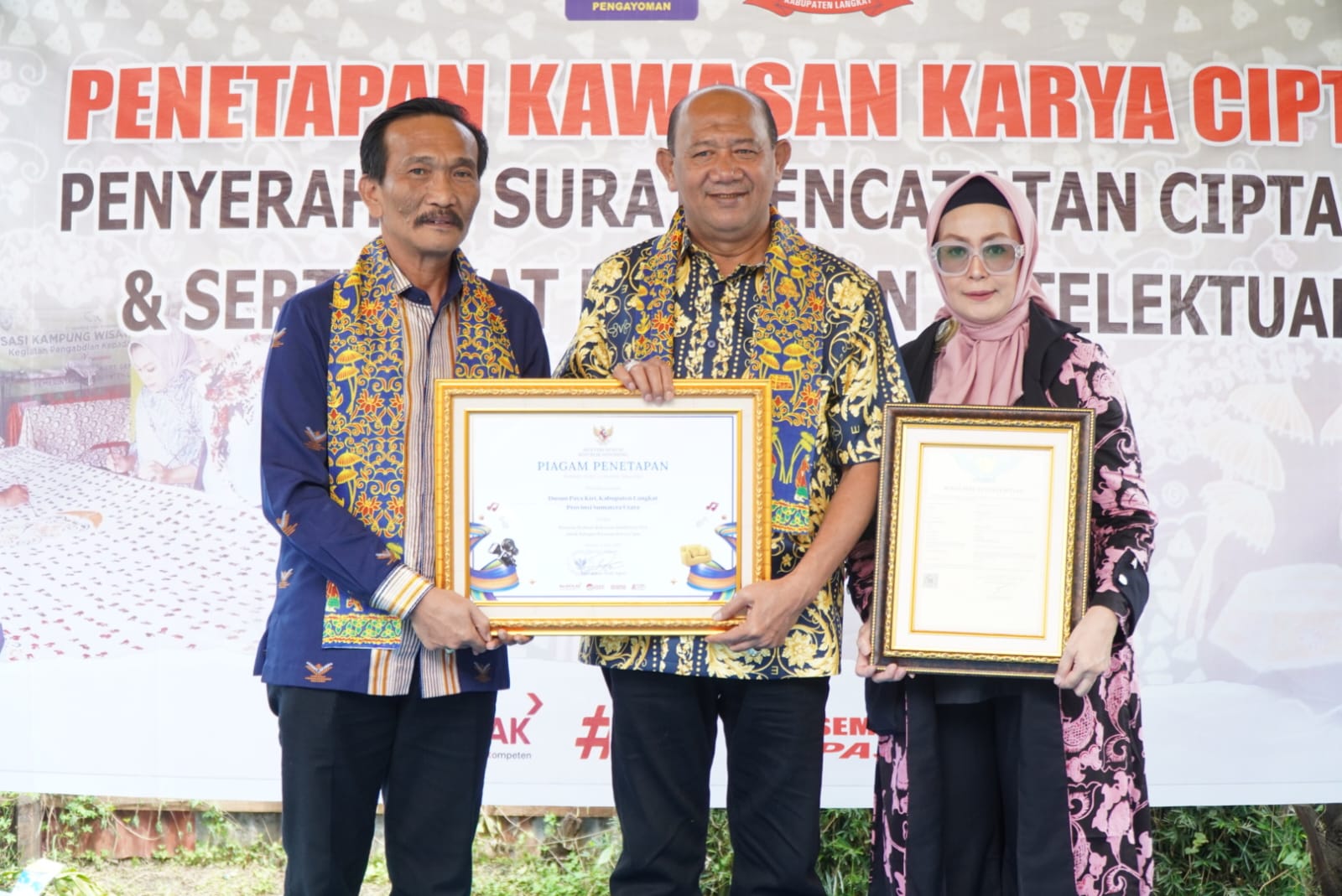Kampung Batik Brandan Resmi Jadi Kawasan Karya Cipta, Langkat Terima Sertifikat Kekayaan Intelektual Komunal dari Kemenkumham